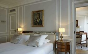 Lancaster Hotel in Paris